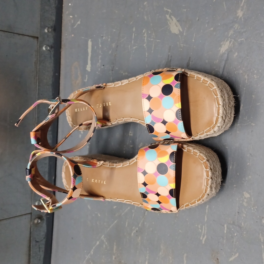 Kelly & Katie polka dot sandal wedge